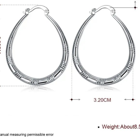 Gorgeous .925 Sterling Silver Oval Hanging Hoop Earrings With Pattern - Picture 3 of 11
